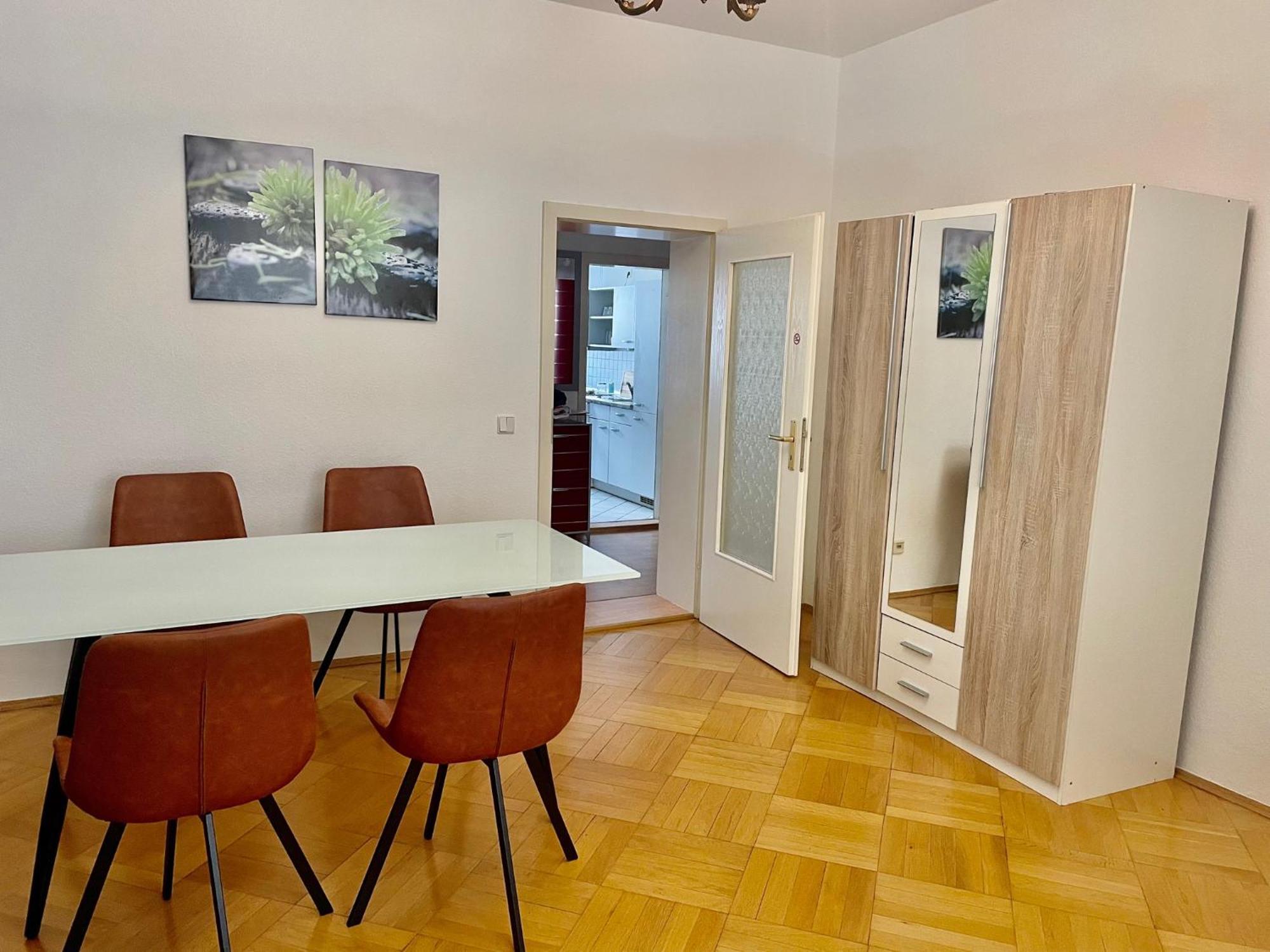 Naehe Arena Leipzig, Drei-raum-wohnung
